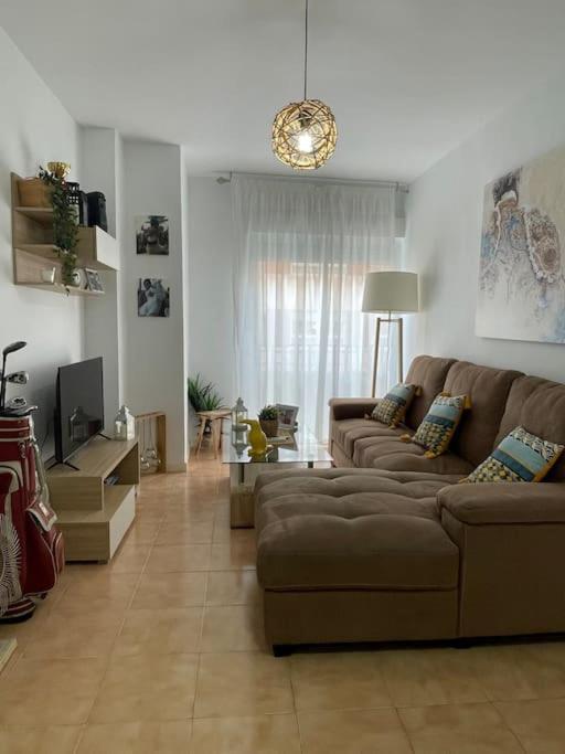 Apartamento Centro De Aguilas. Kültér fotó